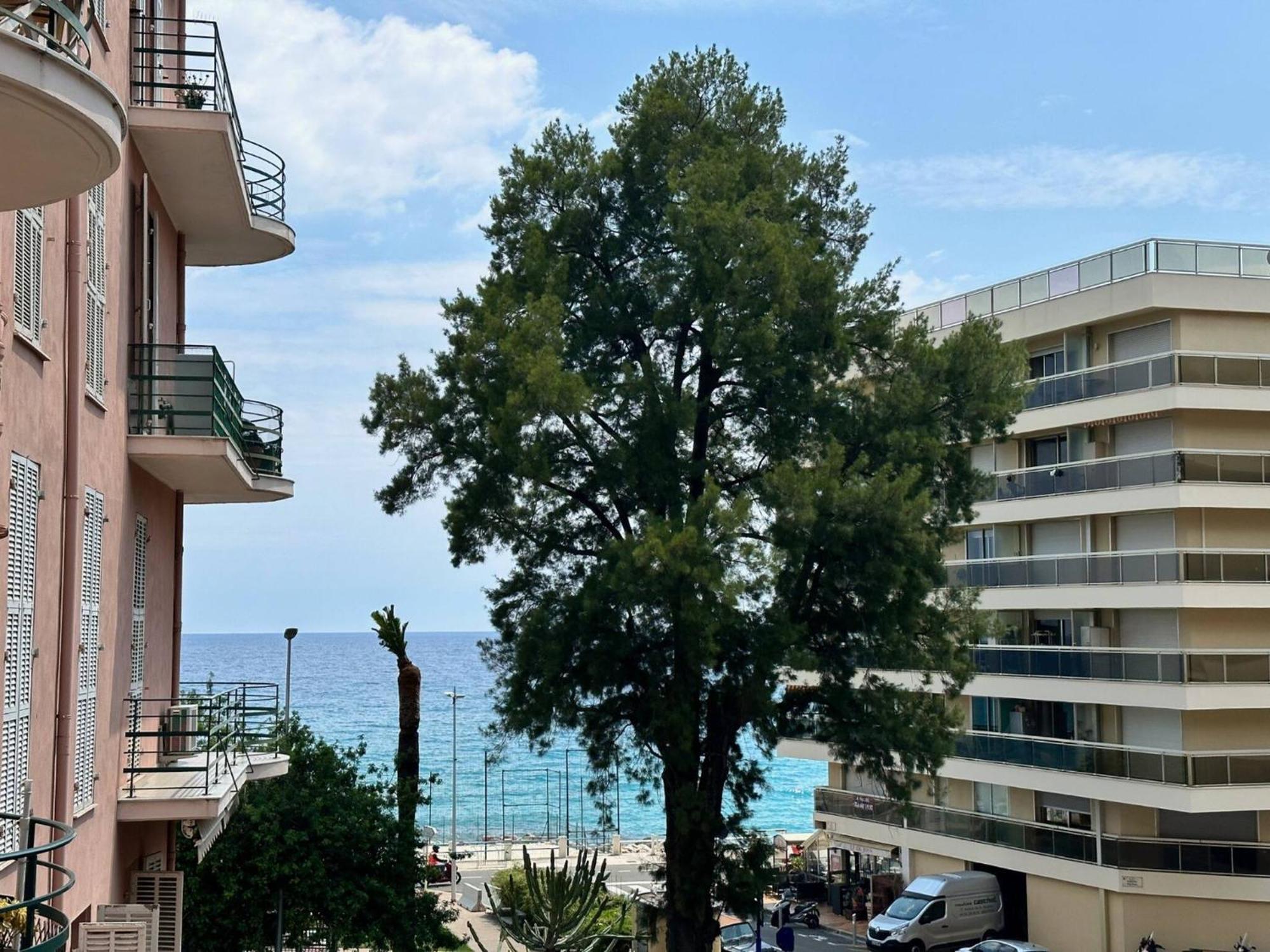 Beau 3 Pieces Vue Mer Menton Exteriör bild